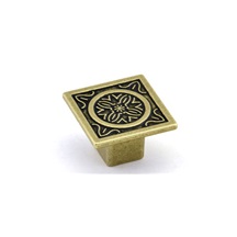 Knopek ARCANUM 35x35 Ms p