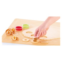 Vykrajovátka vánoční na linecké cukroví DELÍCIA, 8 ks