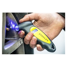 Měřič tlaku v pneumatikách digitální  STHT80874-0