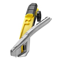 Nůž s odlamovací čepelí s kolečkem 18mm FMHT10592-0