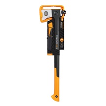 Set sekera Fiskars X28 + univerzální nůž Fiskars